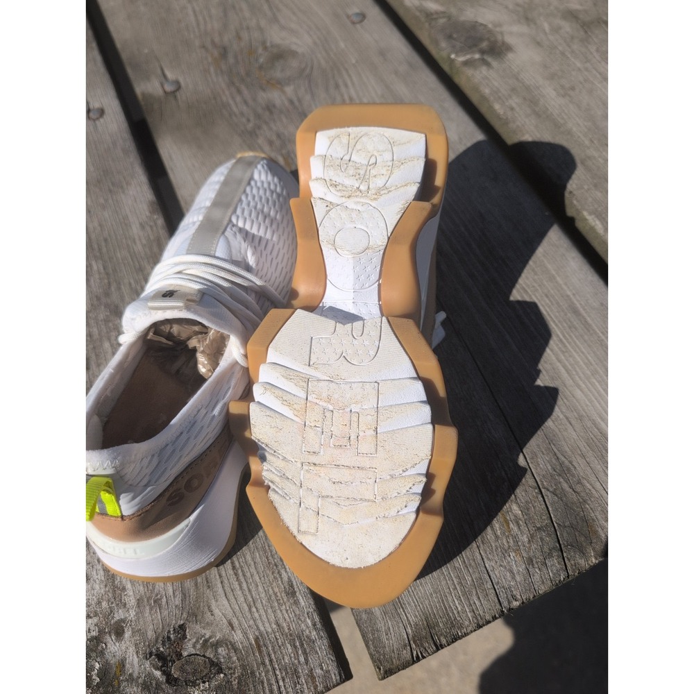 Sorel womens 7 Sea Salt Mesh Kinetic Impact Lace ll Sneaker Shoes Gum Soles EUC - Picture 7 of 8